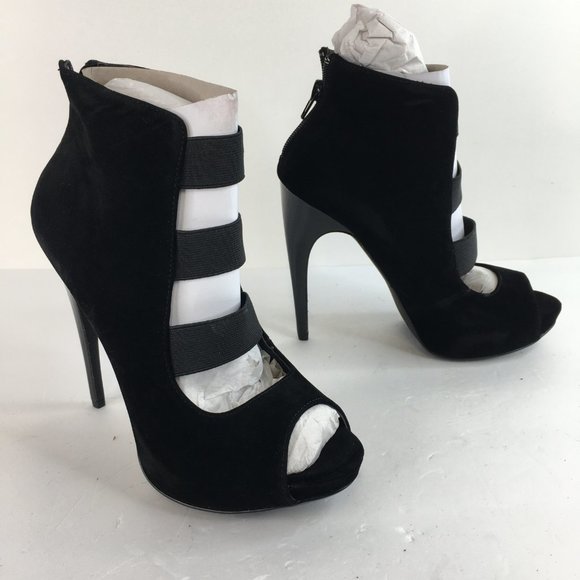 Elegant Black Peep-Toe Heels - Picture 2 of 7